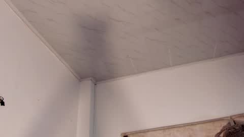 Snapshot of patrik_12 chatting on 04/14/26, 02:06 patrik online show from 04/14/26, 02:06