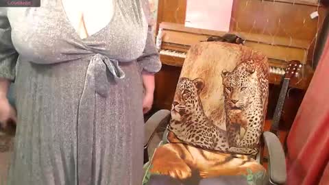 PatsyORose online show from 12/14/25, 03:45