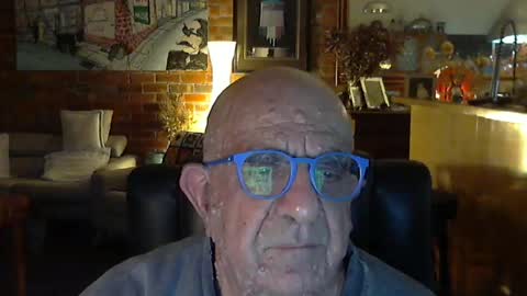 Snapshot of patvac chatting on 06/15/26, 02:08 patvac online show from 06/15/26, 02:08