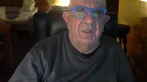 Snapshot of patvac chatting on 07/17/26, 02:02 patvac online show from 07/17/26, 02:02