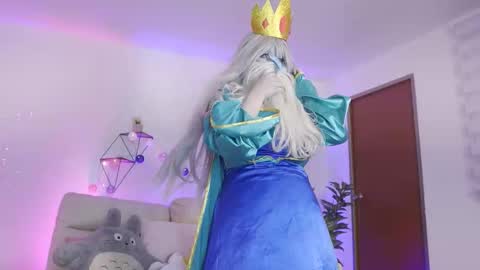 Snapshot of pau__1 chatting on 10/31/25, 09:05 Paula online show from 10/31/25, 09:05