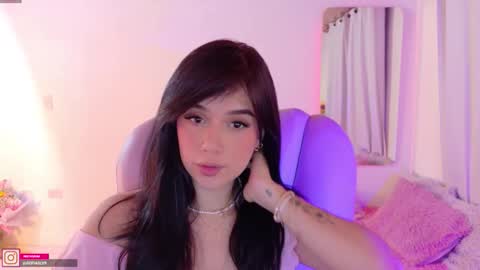 Snapshot of pau_cute chatting on 09/12/25, 04:34 Sofa online show from 09/12/25, 04:34
