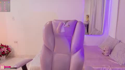 Sofa online show from 11/25/25, 09:48