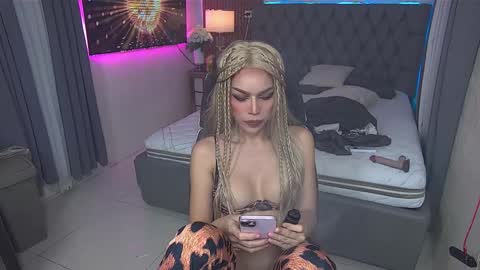 Paula online show from 02/10/25, 11:25