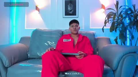 paul27__ online show from 11/28/25, 02:58