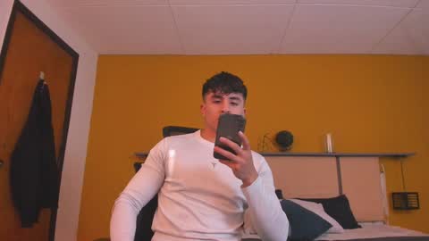 Paul online show from 12/03/24, 01:21