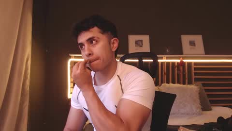 Paul online show from 03/08/25, 12:09