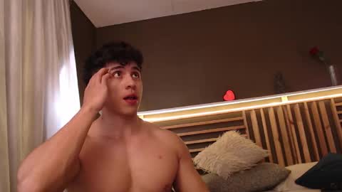 Paul online show from 11/29/25, 01:36