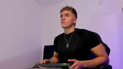 Paull George online show from 11/07/25, 04:07