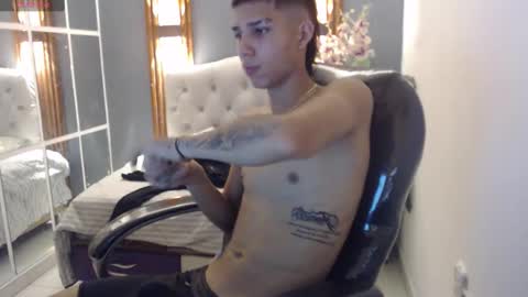 PAUL online show from 12/19/25, 02:13