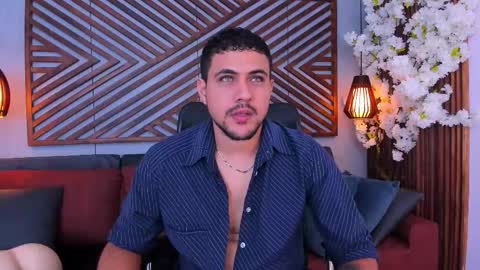 Snapshot of paul_rivera chatting on 11/18/25, 10:03 Paul Rivera online show from 11/18/25, 10:03