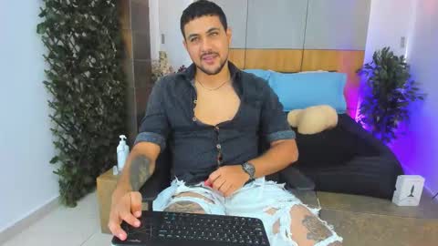 Snapshot of paul_rivera chatting on 02/12/26, 08:15 Paul Rivera online show from 02/12/26, 08:15