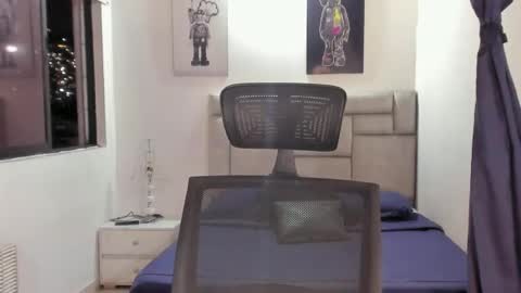 Snapshot of paul_roger chatting on 03/26/26, 12:50 PAUL ROGER online show from 03/26/26, 12:50