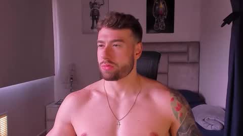 Snapshot of paul_roger chatting on 03/29/26, 05:24 PAUL ROGER online show from 03/29/26, 05:24