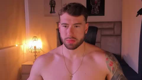 Snapshot of paul_roger chatting on 04/14/26, 12:22 PAUL ROGER online show from 04/14/26, 12:22