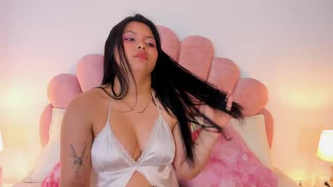 Paula   online show from 04/06/26, 10:11