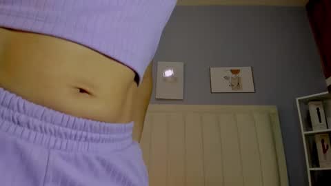 Pau online show from 11/30/25, 01:15