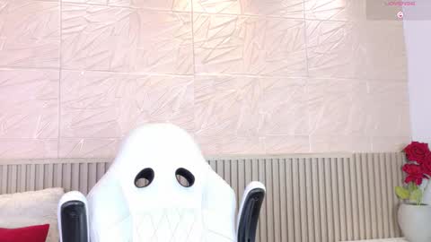 Snapshot of paula_cruzz chatting on 03/10/26, 09:31 PAULA CRUZ online show from 03/10/26, 09:31