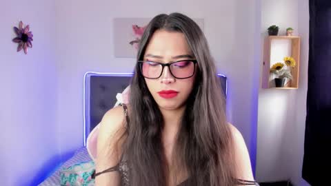 CALL ME PAULA  online show from 09/18/25, 02:30