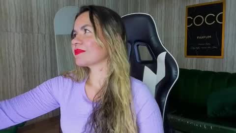 paula online show from 11/14/25, 04:00