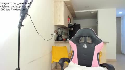 Snapshot of paula_princexxx chatting on 03/12/26, 10:38 paula princexx online show from 03/12/26, 10:38