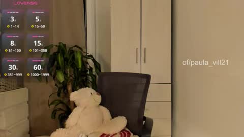 Snapshot of paulaa_333 chatting on 03/19/26, 02:37 paula online show from 03/19/26, 02:37