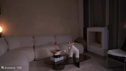 Snapshot of paulacora100 chatting on 11/20/25, 02:45 Paula online show from 11/20/25, 02:45