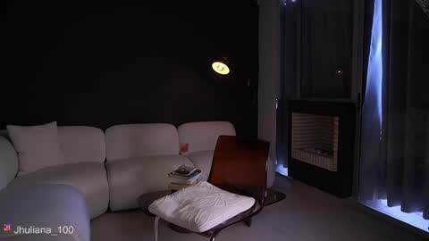 Snapshot of paulacora100 chatting on 03/19/26, 09:19 Paula online show from 03/19/26, 09:19