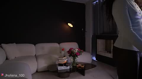 Snapshot of paulacora100 chatting on 03/24/26, 08:58 Paula online show from 03/24/26, 08:58