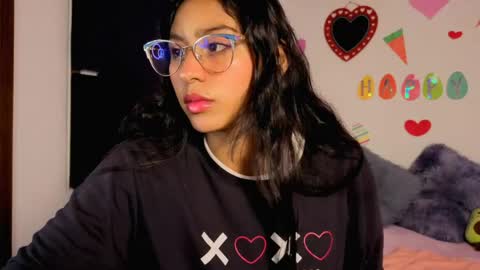 Paula  online show from 04/18/26, 04:05