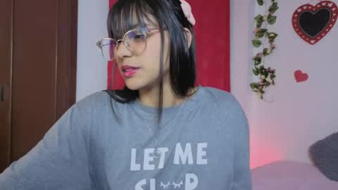 Paula  online show from 06/05/26, 06:52