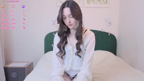 Snapshot of paulaharris chatting on 02/11/26, 08:30 Alice online show from 02/11/26, 08:30