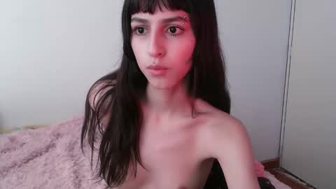 Snapshot of paulainblue chatting on 01/23/25, 02:44 online show from 01/23/25, 02:44