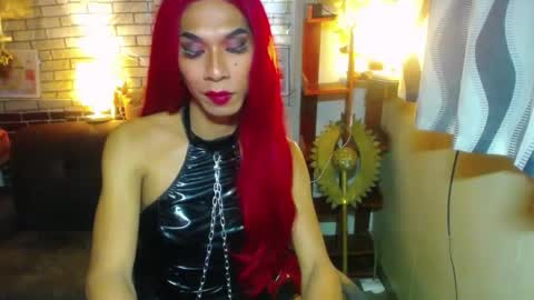 paulaontop online show from 12/24/24, 12:22