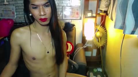 paulaontop online show from 12/31/24, 12:11