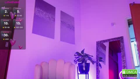 Snapshot of paulatoro__ chatting on 04/17/26, 11:13 Paula Toro online show from 04/17/26, 11:13