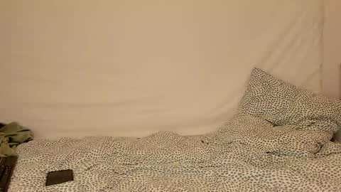 Snapshot of paulblack021 chatting on 11/15/25, 09:54 paulblack021 online show from 11/15/25, 09:54