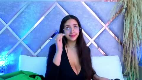 paulette_dupont_ online show from 05/11/26, 11:27