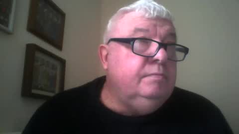 Snapshot of paulgn365 chatting on 02/19/26, 10:55 paulgn365 online show from 02/19/26, 10:55