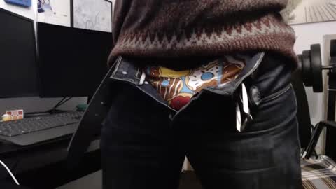 Snapshot of paulie120464 chatting on 12/18/24, 06:03 paulie120464 online show from 12/18/24, 06:03