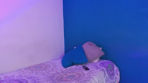 Snapshot of paulin01_ chatting on 02/16/26, 02:46 Paulina online show from 02/16/26, 02:46