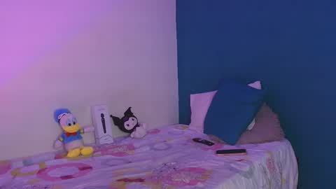 Snapshot of paulin01_ chatting on 03/03/26, 01:17 Paulina online show from 03/03/26, 01:17