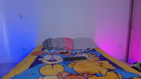 Snapshot of paulin01_ chatting on 06/03/26, 01:03 Paulina online show from 06/03/26, 01:03