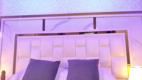 Snapshot of paulina_cano chatting on 11/30/25, 07:07 Paulina online show from 11/30/25, 07:07