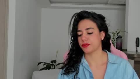 paulina online show from 03/10/25, 08:56