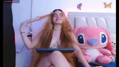 Snapshot of paulina_quintero18 chatting on 05/16/26, 03:03 Pau online show from 05/16/26, 03:03