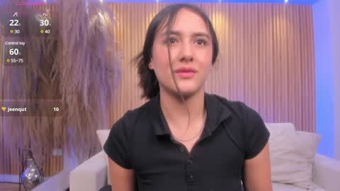 Snapshot of paulina_sweett chatting on 12/30/24, 01:14 Paulina  online show from 12/30/24, 01:14