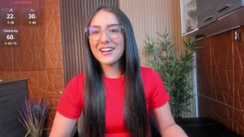 Snapshot of paulina_sweett chatting on 01/07/25, 11:05 Paulina  online show from 01/07/25, 11:05