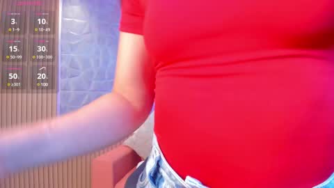 Snapshot of paulina_sweett chatting on 02/21/25, 01:11 Paulina  online show from 02/21/25, 01:11