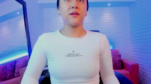 Snapshot of paulina_sweett chatting on 10/12/25, 11:42 Paulina  online show from 10/12/25, 11:42